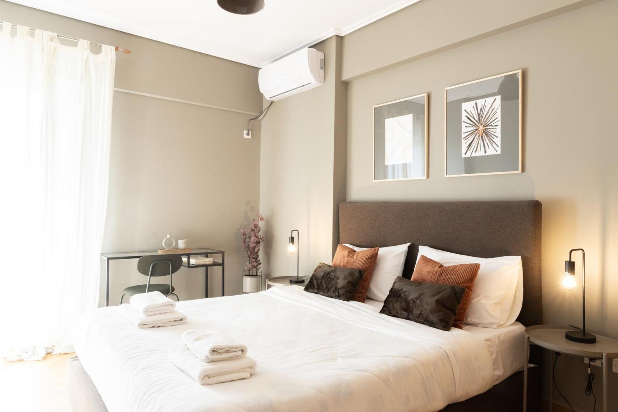 Renovated 3 Bedroom Apt With Acropolis View Athens Ngoại thất bức ảnh